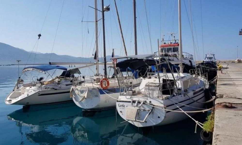 Σε δημοπρασία βγαίνουν σκάφη την Παρασκευή